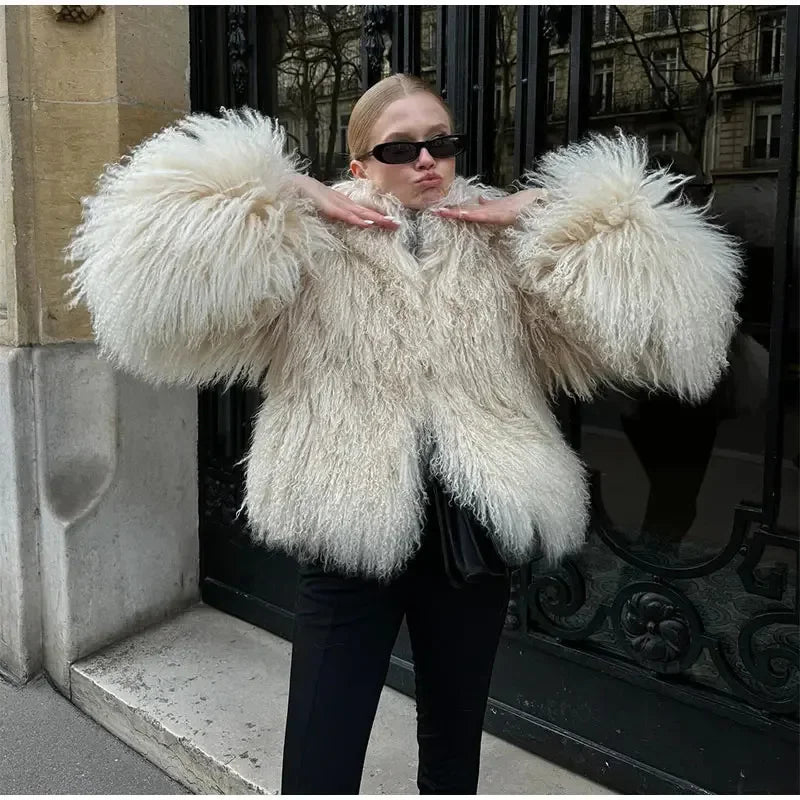 Europe and The United States Autumn Women's Fur Personality Street Elegant Artificial Fur, Warm Round Neck Long Sleeves Coat