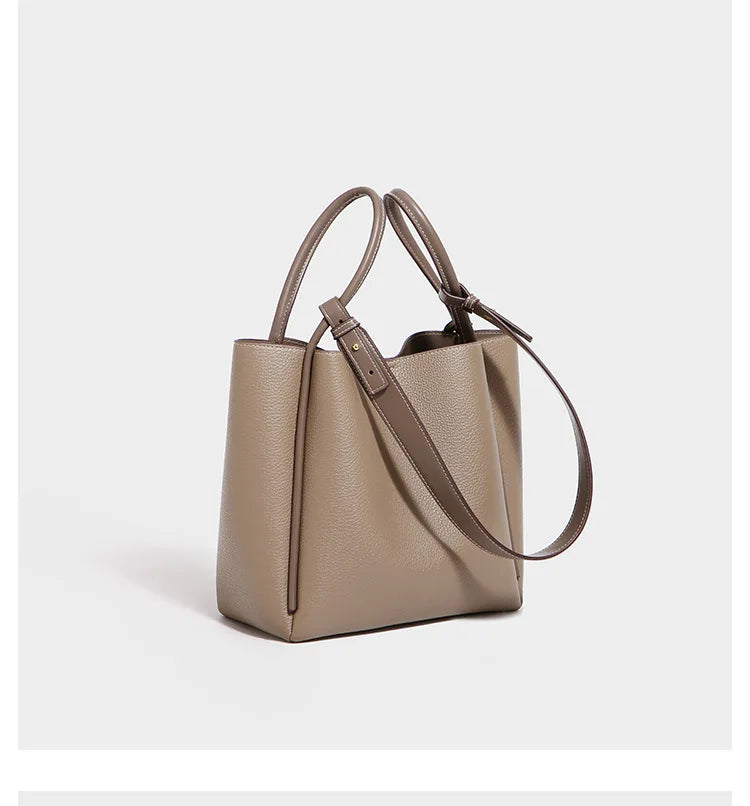 Tote bag autumn and winter new leather texture fashionable and versatile commuting large capacity large bag women's armpit bag