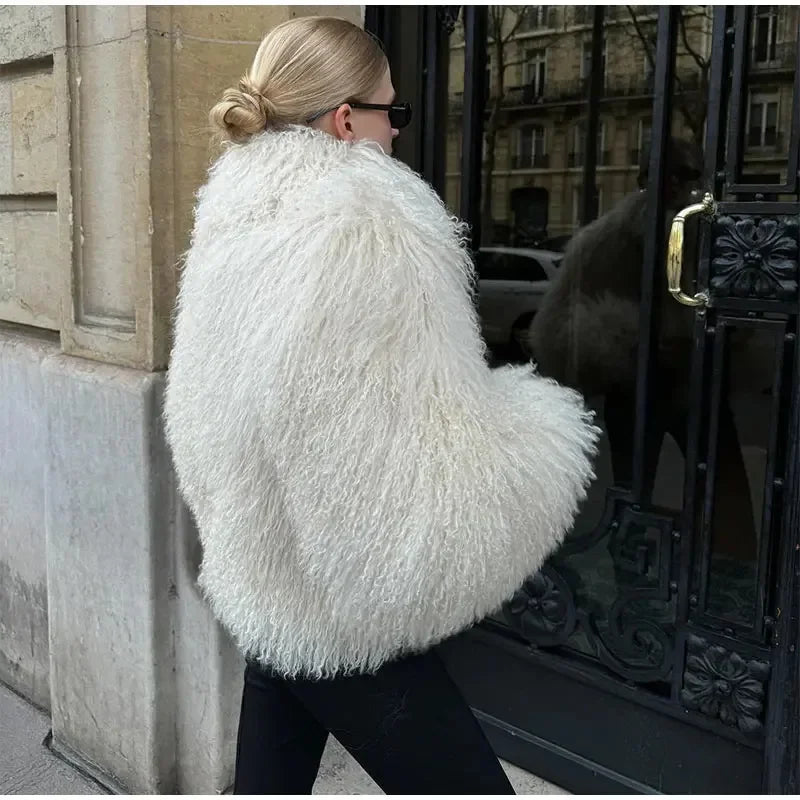 Europe and The United States Autumn Women's Fur Personality Street Elegant Artificial Fur, Warm Round Neck Long Sleeves Coat