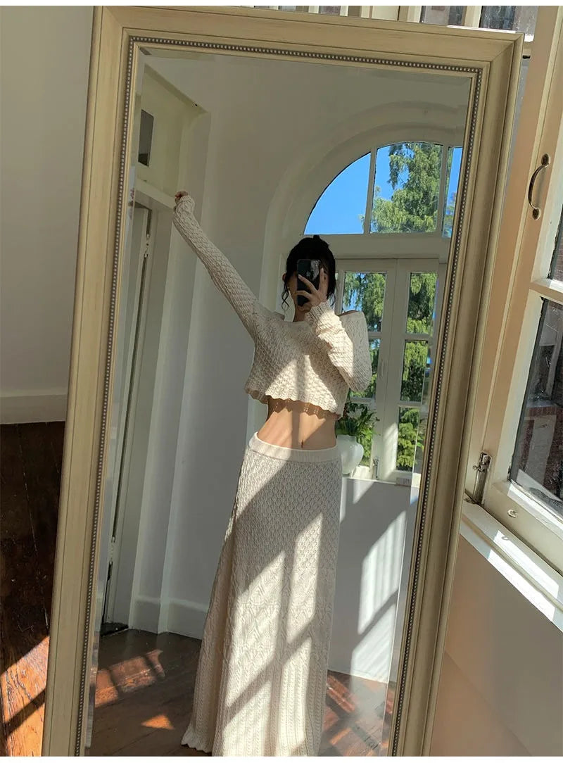 Women's Knitted Sweater Skirt Two-Piece Suit New Sexy Hollow Off-Neck Long Sleeve Sweater Skirt Suit