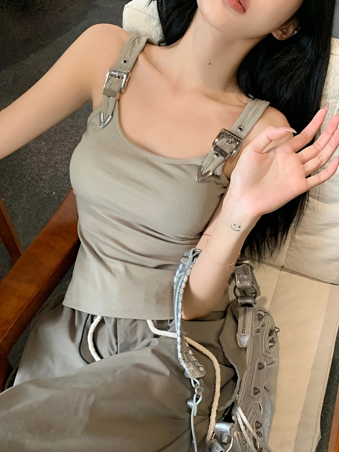 Tanks Women Personality Creativity Casual Trendy All-match Chic Age-reducing Simple Streetwear Solid New Summer Lady Sweet Thin