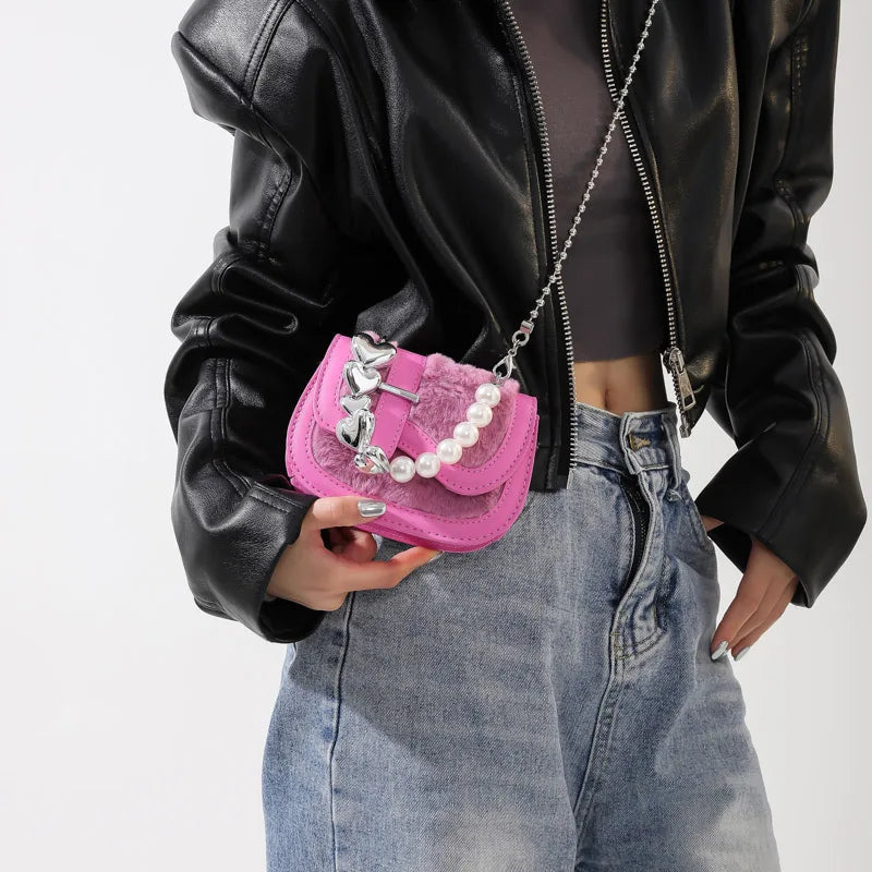 Luxury Designer Faux Fur Handbag Women Mini Fur Shoulder Crossbody Bag Ladies Fashion Party Purse Lipstick Bag Chain Clutches
