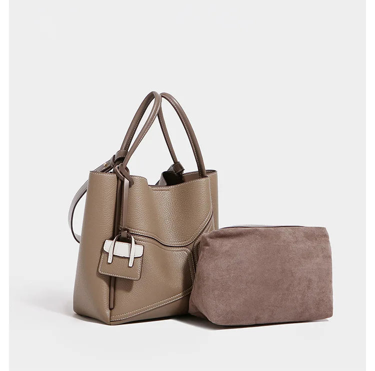 Tote bag autumn and winter new leather texture fashionable and versatile commuting large capacity large bag women's armpit bag