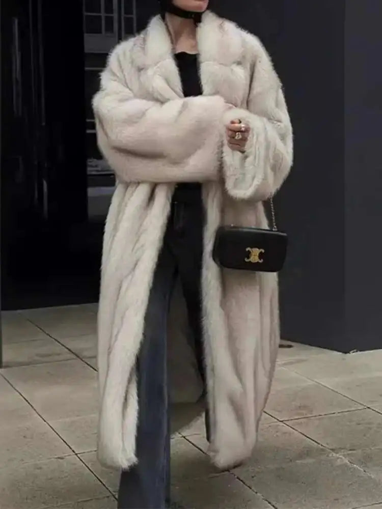 UCXQ Tide Faux Fur Coat European Style Street All Match Lapel Temperament Elegant Long Outerwear Women 2025 Autumn Winter 3C2587