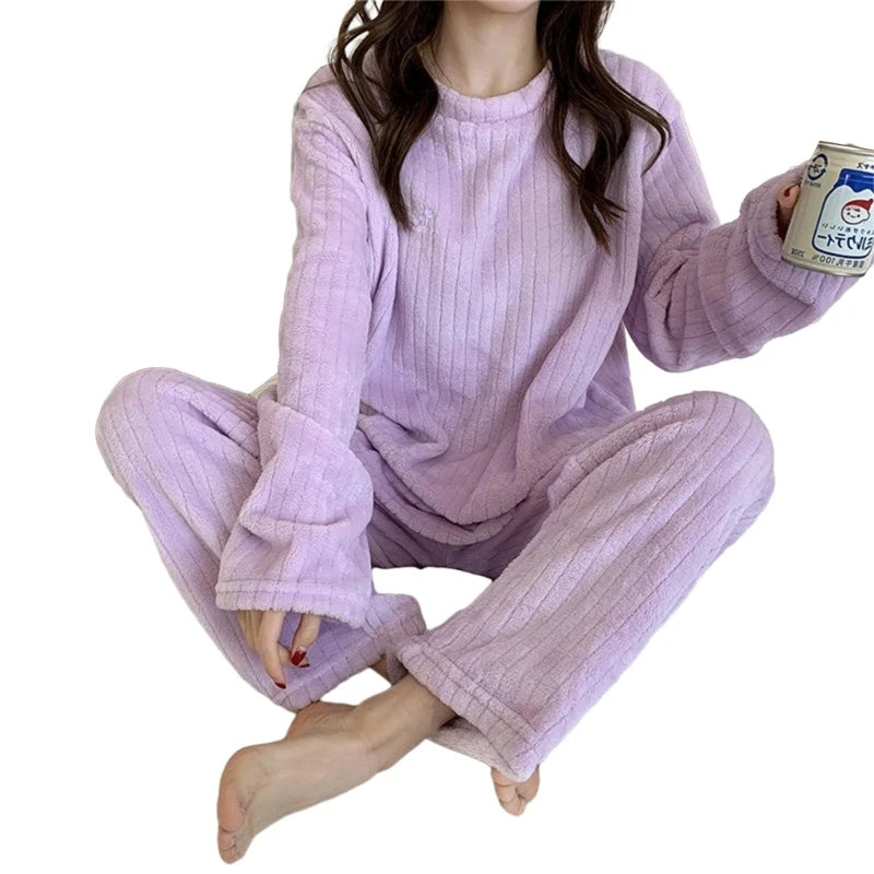 Soft and Comfortable Fleece Pajama Women's Lounge Sets Long Sleeve Sleepwear Loungewear