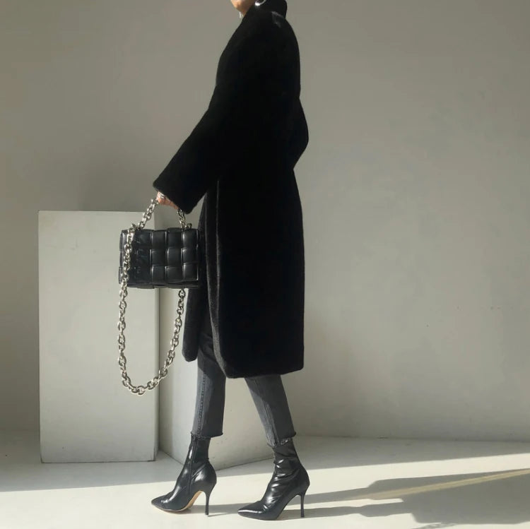 Lautaro Winter Long Black Luxury Elegant Stylish Thick Warm Fluffy Hairy Soft Faux Mink Fur Coat Women Stand Collar Sashes 2023